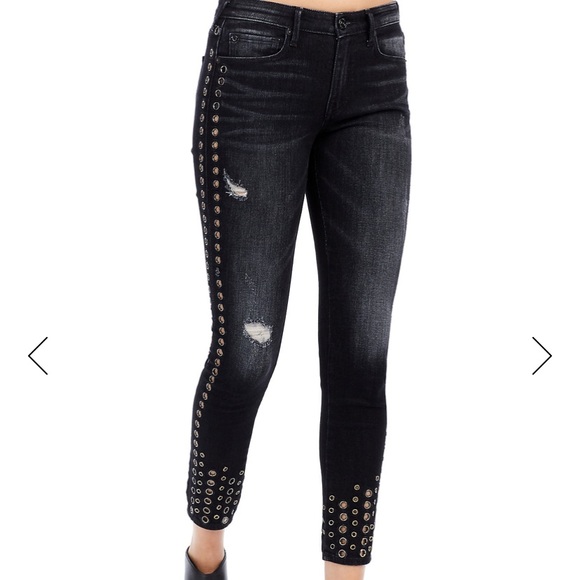 TRUE RELIGION Feathered Black Jennie Curvy Ankle Embellished Jeans Size 32 - Picture 4 of 16